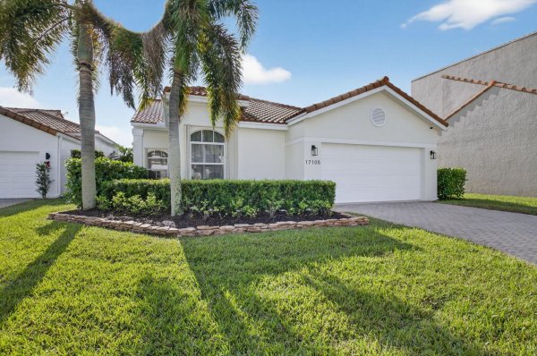 17108 Newport Clb Dr Boca Raton, FL 33496