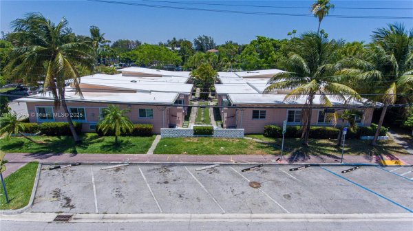 1785 Calais Dr 6th Miami Beach, FL 33141