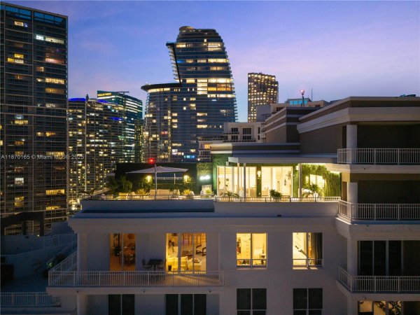 801 Brickell Key Blvd #PH3306 Miami, FL 33131 801 Brickell Key Blvd #PH3306 Miami, FL 33131
