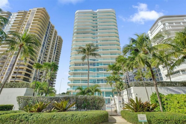 10101 Collins Ave #17A Bal Harbour, FL 33154