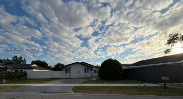 19707 SW 123rd Ct Miami, FL 33177