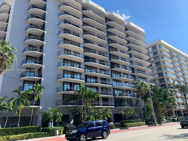 8877 Collins Ave #506 Surfside, FL 33154