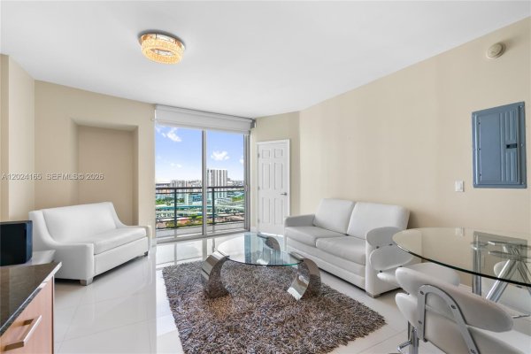 350 S Miami Ave #2515 Miami, FL 33130