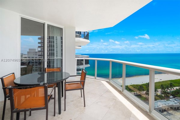 4779 Collins Ave #1804 Miami Beach, FL 33140
