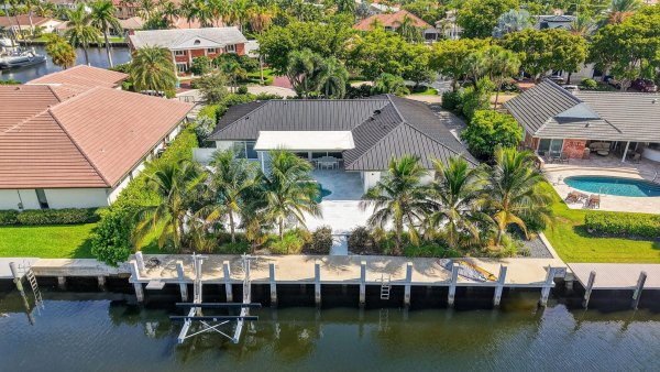 41 S Compass Dr Fort Lauderdale, FL 33308