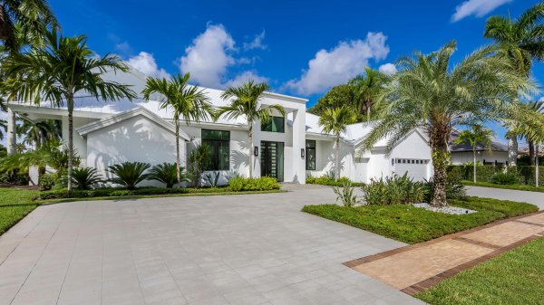 7359 Ballantrae Ct Boca Raton, FL 33496