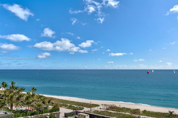 8701 Collins Ave #805 Miami Beach, FL 33154