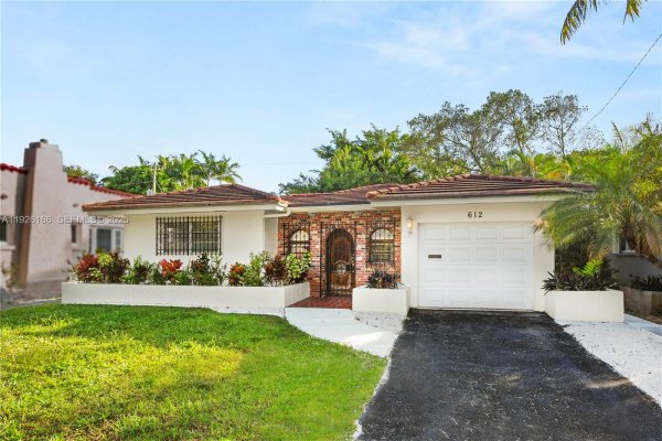612 Minorca Ave Coral Gables, FL 33134