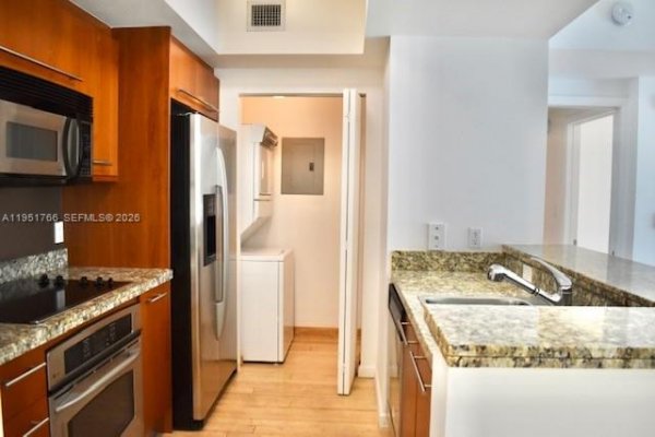 110 Washington Ave #1710 Miami Beach, FL 33139