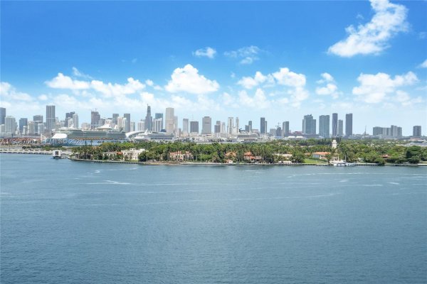 540 West Ave #1112 Miami Beach, FL 33139