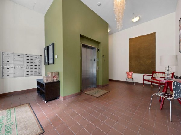 7265 SW 89th St #A520 Miami, FL 33156