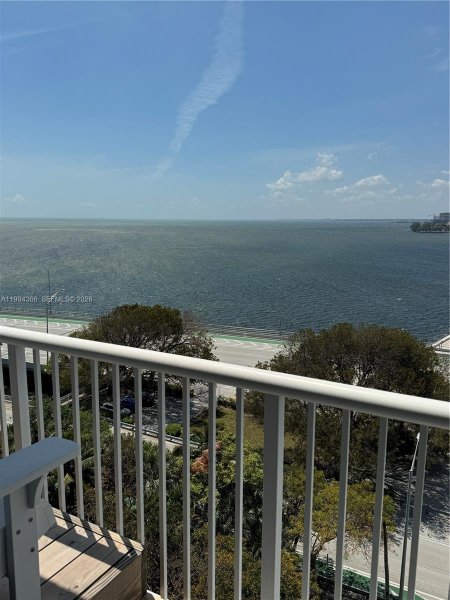 150 SE 25th Rd #11L Miami, FL 33129