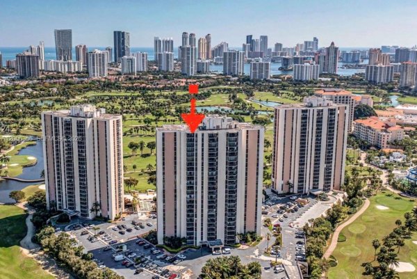 Undisclosed Address Aventura, FL 33180