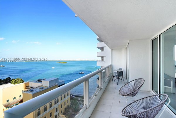 1717 N Bayshore Dr #A-1740 Miami, FL 33132