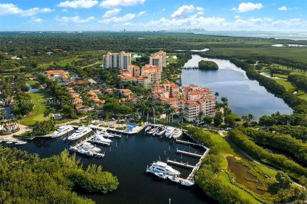 13627 Deering Bay Dr #404 Coral Gables, FL 33158