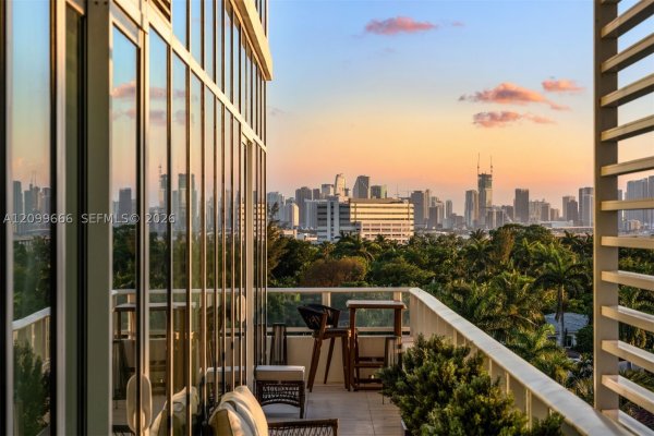 4701 N Meridian Ave #512 Miami Beach, FL 33140