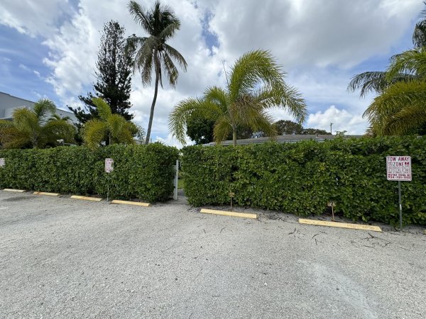 625 NE 14th #1 Fort Lauderdale, FL 33304