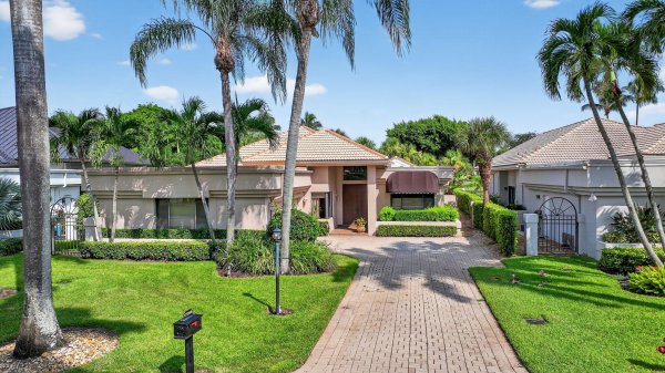 17369 Loch Lomond Way Boca Raton, FL 33496