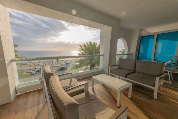 551 N Fort Lauderdale Bch Blvd #R204 Fort Lauderdale, FL 33304