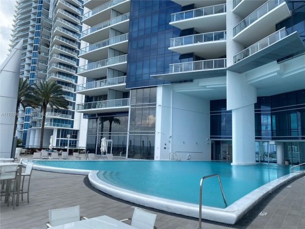17121 Collins Ave #1906 Sunny Isles Beach, FL 33160