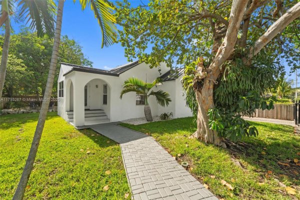 4430 NW 1st Ave Miami, FL 33127