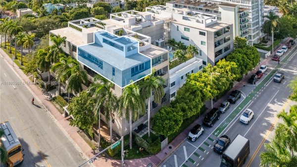 1700 Meridian Ave #501 Miami Beach, FL 33139