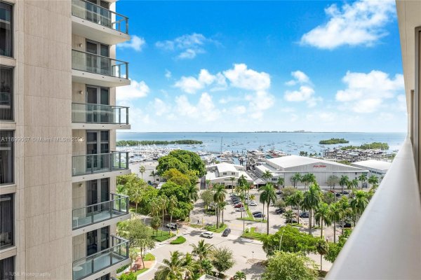 2655 S Bayshore Dr #910 Miami, FL 33133