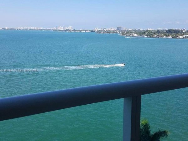 1625 Kennedy Cswy #1103B North Bay Village, FL 33141