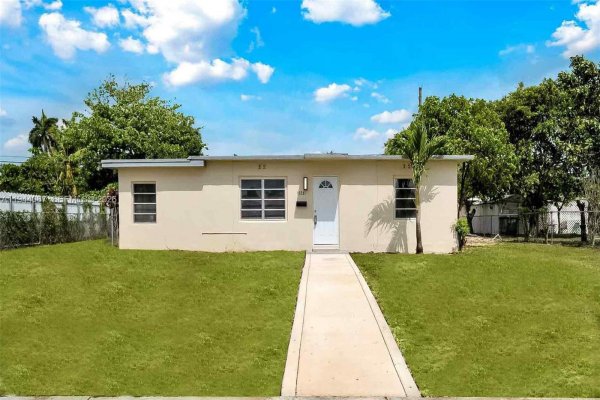 15351 SW 296th St Homestead, FL 33033