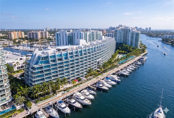 2950 NE 188th St #336 Aventura, FL 33180