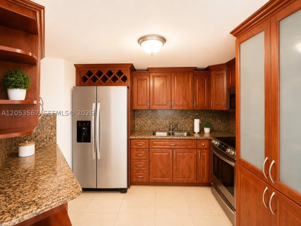 825 Brickell Bay Dr #1245 Miami, FL 33131