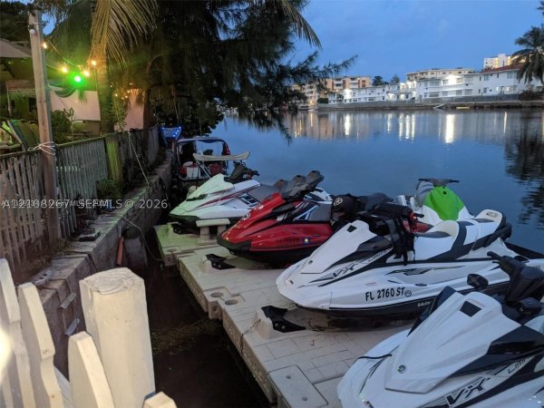 7757 Crespi Blvd Miami Beach, FL 33141