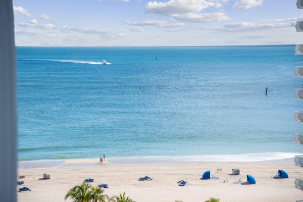 2100 S Ocean #703 Fort Lauderdale, FL 33316