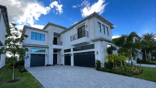 17179 Ludovica Boca Raton, FL 33496