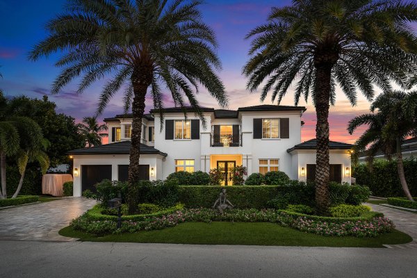 2296 Acorn Palm Rd Boca Raton, FL 33432