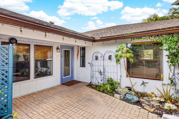 12445 Guilford Way Wellington, FL 33414