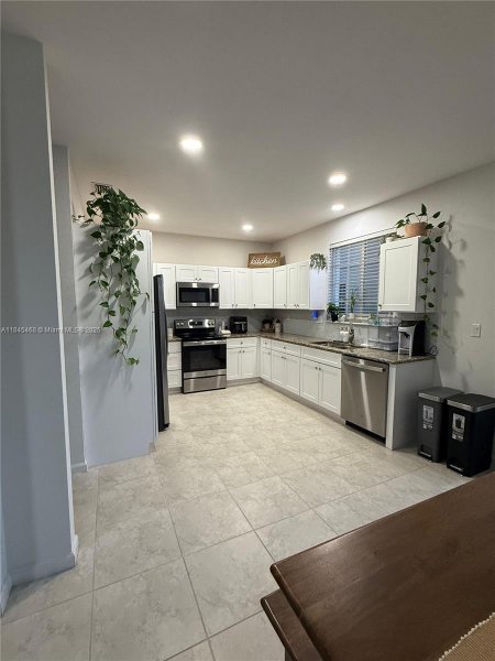 3235 NW 31st Ter #3235 Oakland Park, FL 33309