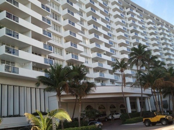 100 Lincoln Rd #1206 Miami Beach, FL 33139