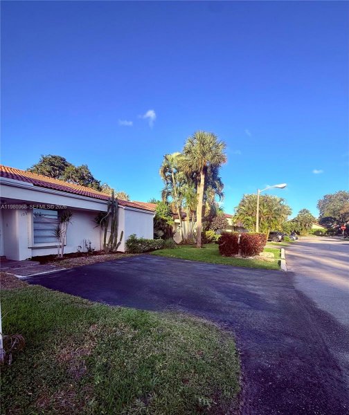 Undisclosed Address Boca Raton, FL 33433
