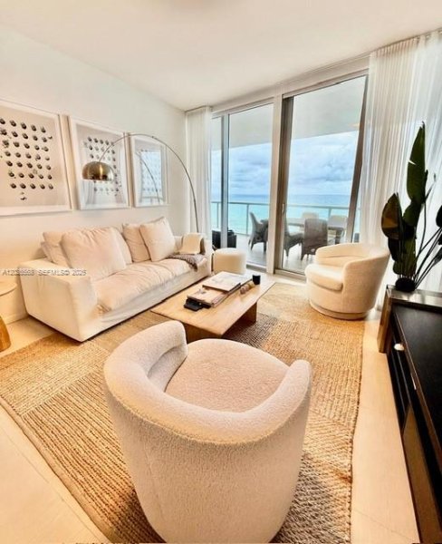 17121 Collins Ave #1207 Sunny Isles Beach, FL 33160