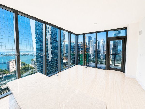 1451 Brickell Ave #2706 Miami, FL 33131