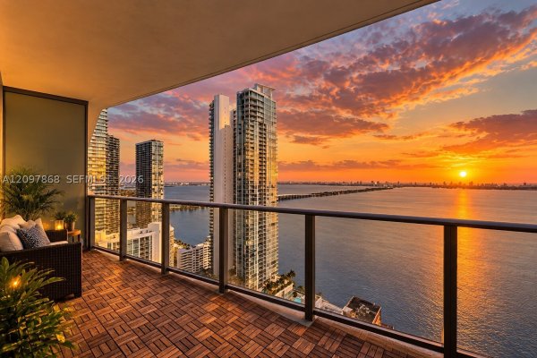 460 NE 28th St #3403 Miami, FL 33137
