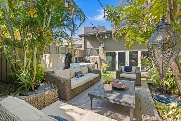 228 NE 16th Fort Lauderdale, FL 33301