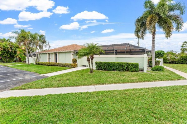 114 Bent Arrow #C Jupiter, FL 33458