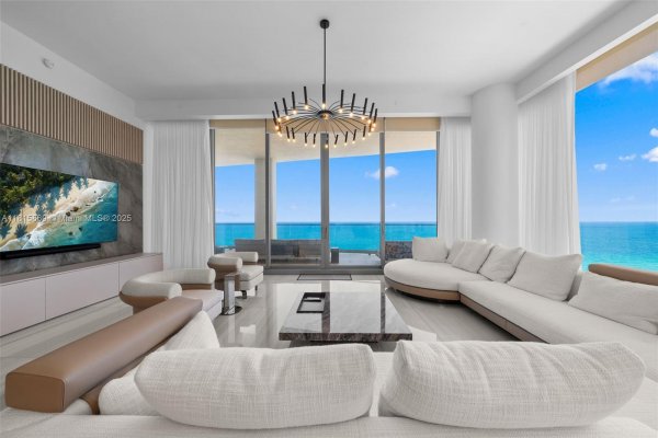 17901 Collins Ave #1607 Sunny Isles Beach, FL 33160