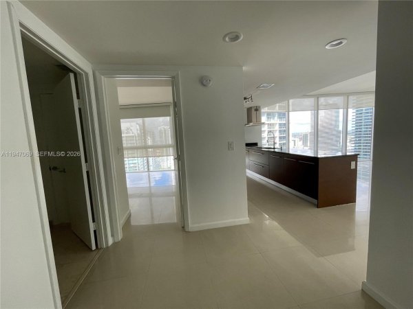 495 Brickell Ave #3810 Miami, FL 33131