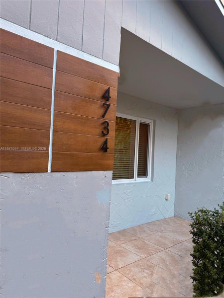 4734 SW 4th St Miami, FL 33134