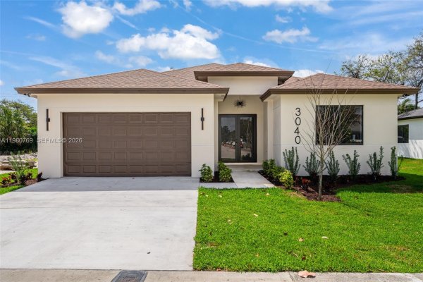 3040 NW 24th St Fort Lauderdale, FL 33311