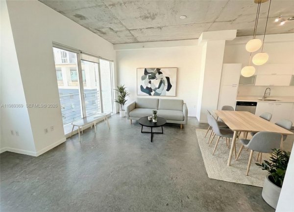 133 NE 2nd Ave #1209 Miami, FL 33132