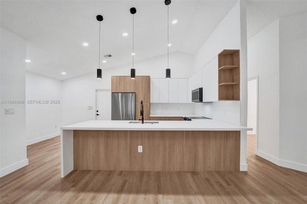 10153 NW 3rd Ct Plantation, FL 33324